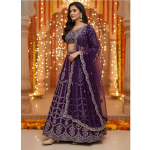 Ensemble Kurti brodé pour femme avec dupatta et pantalon, travail de sequins et de zari pour les mariages et les occasions festives - Product Image 1