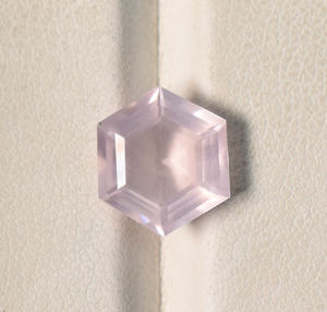 Quartz rose de laboratoire Hexagone pierre précieuse à facettes 6 mm à 20 mm pierre précieuse calibrée en vrac pierre précieuse de quartz taillée à la machine pour bijoux - Product Image 6