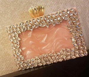 Fabriqué Emporium Designer Sac À Main Floral Embelli Fermoir Résine Pochette avec Chaînes Confort Style Demoiselle D'honneur Cadeau D'hiver - Product Image 4