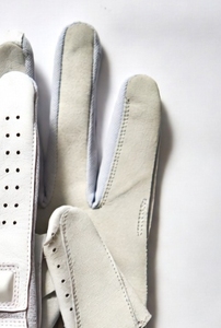 Durable Golf <b>Glove</b> Lightweight Construction Enhanced <b>Grip</b> Control Comfortable All Season Golf Accessory - Product Image 4