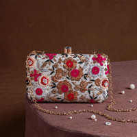 Pochette en soie Zardozi ornée de motifs floraux, motif demi-lune, design classique, perles douces faites à la main, sac de soirée indien, décontracté