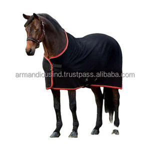 Couverture d'écurie pour cheval en tissu Oxford, rembourrage épais, pour l'hiver, avec logo personnalisé - Product Image 6