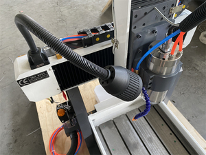 Mini 5 axes <span class=keywords><strong>CNC</strong></span> <span class=keywords><strong>Machine</strong></span> bois acrylique pierre métal aluminium <span class=keywords><strong>CNC</strong></span> <span class=keywords><strong>Machine</strong></span> de gravure - Product Image 4