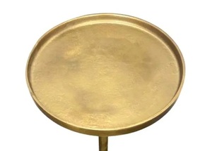 โต๊ะบาร์อะลูมิเนียมหล่อขึ้นรูปทรงทันสมัย หน้าโต๊ะทรงกลมขนาดใหญ่ ผิวสัมผัสเรียบเนียนแบบซาติน ฐานตั้งทรงกระบอกแข็งแรง ประหยัดพื้นที่ สวยงามมีสไตล์ เหมาะสำหรับตกแต่งห้องนั่งเล่น - Product Image 4