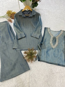 ชุดสัลวาร์แบบดั้งเดิมสำหรับสุภาพสตรีสไตล์อินเดียและปากีสถาน มีจำหน่ายในราคาที่ดีที่สุดจากแซมป์ คอร์ปอเรชั่น - Product Image 5