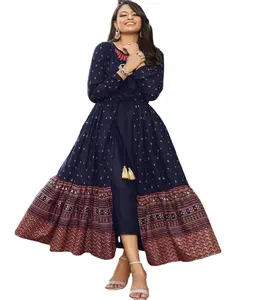 Bollywood Style Trenditional Women Cotton Summer Boho Party Anarkali Kurti Set con pantalone con dupatta