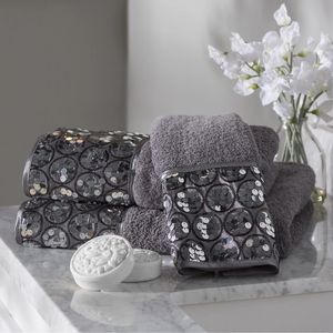 Ensemble de serviettes de bain contemporaines de luxe 3 pièces, serviette de bain argentée avec serviette à main et serviette de toilette pour la décoration - Product Image 2