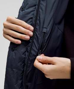 Gilet matelassé court pour femme avec capuche et taille ajustable, personnalisable avec votre logo, pour l'hiver, sans manches, isolant, style bulle - Product Image 4