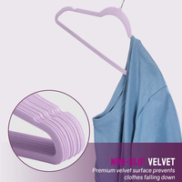 Cintre de rangement pour vêtements de luxe en velours personnalisé Pavico, écologique, 42 cm, antidérapant, pour adultes, résistant au vent, en plastique, pour armoire