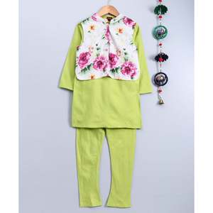 Men's Solid Green Kurta-<b>Pyjama</b> Set with Jacket & Full Sleeves-Polyester - Product Image 1