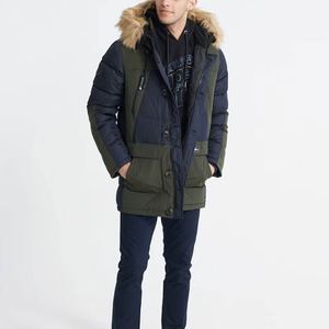 Venta al por mayor 2026 Nuevas Parkas y Chaquetas Ligeras para Hombre con Cremallera, Impermeables, Transpirables, Estilo Casual para Hombres, Servicio OEM - Product Image 6