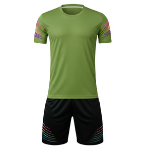 Nouvelle arrivée : uniforme de football, uniforme de football le plus vendu, fabricant de premier plan, uniforme de football pour jeunes hommes, nouveau design, logo personnalisé - Product Image 5
