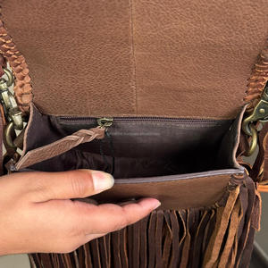 Cheveux sur imprimé Animal daim cuir frange peau de vache croissant sac à main femmes pour la mode vente chaude sac à bandoulière en forme de baril - Product Image 6