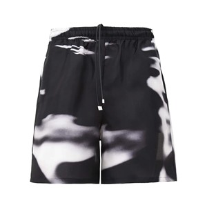 Shorts de pyjama confortables pour hommes avec taille élastique, vêtements de sport légers en satin de soie imprimé par sublimation, couleur unie - Product Image 1