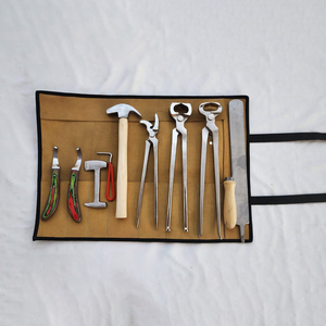 Kit de Herramientas para el Cuidado de Pezuñas de Caballos con Cuchilla y Pinza de Acero Inoxidable, Certificado CE - Product Image 6