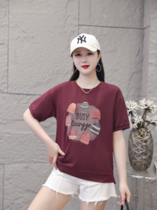 เสื้อยืดผู้หญิงคุณภาพสูง ผ้าฝ้าย คอกลม ปักลายหัวใจสีแดง สไตล์ลำลอง ระบายอากาศได้ดี ทรงปกติ เหมาะสำหรับฤดูร้อน - Product Image 3