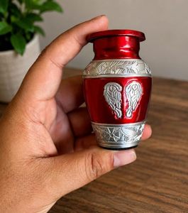 Traditional Decorative Aluminum <b>Keepsake</b> Funeral Urn <b>Memorial</b> Ash Container Crafted With Smooth Texture And Secure Design - Product Image 5