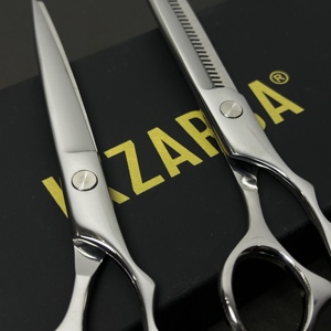 Tijeras de peluquería ergonómicas para diestros, de acero inoxidable con alto contenido de carbono, profesionales para salón, herramienta afilada para el cuidado del cabello. - Product Image 3