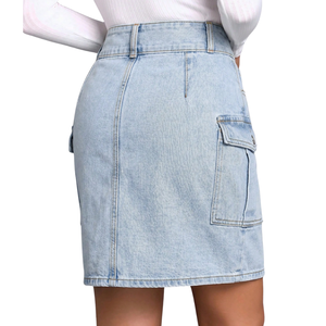 Jupe courte cargo en jean bleu clair pour femme, taille haute, poches utilitaires, coupe décontractée trapèze, en coton, ajustement régulier, tendance - Product Image 2