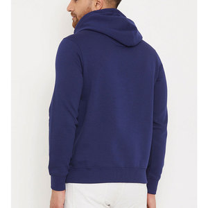 Sudadera con capucha azul marino para hombre, corte regular, tejido de algodón, informal, con bolsillo frontal y estampado de código de barras - Product Image 2