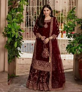 Ensemble Anarkali Sharara en velours noir pour femmes, broderie de paillettes, dupatta, tenue traditionnelle pour mariage et fête - Product Image 6
