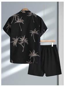 Conjunto de verano para hombre con estampado de atardecer, camisa de manga corta y pantalones cortos de playa a juego, conjunto informal de vacaciones, colorido, ligero, conjunto doble para hombre. - Product Image 2