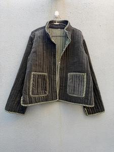 Veste matelassée réversible en velours faite à la main pour femme, avec poches avant, manteau d'hiver en coton, vêtement d'extérieur décontracté - Product Image 1
