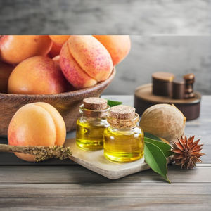 น้ำมัน Prunus armeniaca ธรรมชาติบริสุทธิ์100% เกรดเภสัชกรรมเหลวมีจำหน่ายในขนาดแพ็ค25kgs และ100kgs - Product Image 3