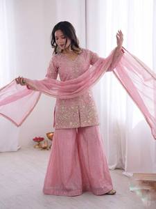 Ensemble Kurta et pantalon en soie rose avec dupatta, coupe ample, longueur au sol, tenue traditionnelle indienne et pakistanaise pour mariage, pour femme - Product Image 4