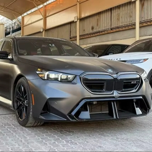 BMW M5 Competition Touring 2025 Usado, 4.4L, 717hp, Híbrido, 5 Plazas, Automático, Volante a la Izquierda, 8 Cilindros, Tracción en las Cuatro Ruedas, Especificaciones Americanas - Product Image 1