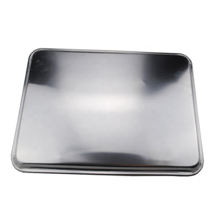 Plat à four élégant avec un design spacieux, surface lisse, distribution de chaleur fiable, manipulation confortable - Product Image 4
