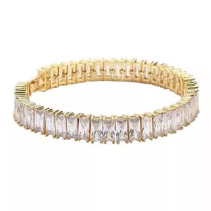 Bracelet tennis en diamants écologiques pour femmes, accessoire de joaillerie fine pour mariages, anniversaires, fêtes et usage quotidien - Product Image 2