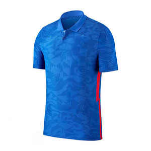 Camiseta de fútbol de poliéster de secado rápido de alta calidad personalizada sin logo, diseños sublimados para adultos. - Product Image 1