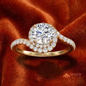 Bague de fiançailles en or avec halo de moissanite taille ronde pour femme, bijou élégant et tendance pour mariage et anniversaire - Product Image 1