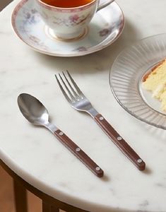 Ensemble de couverts en argent de qualité supérieure avec manche en bois, élégant pour la cuisine et la salle à manger, vaisselle moderne, durable, élégant, essentiels pour la maison - Product Image 2