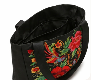 Sac fourre-tout en coton noir élégant avec logo personnalisé brodé, grande capacité, bandoulière longue, idéal pour le shopping - Product Image 5