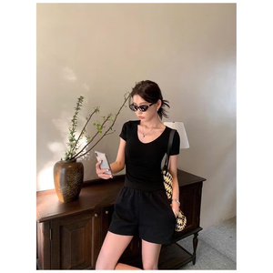 Camiseta de Manga Corta con Cuello en V para Mujer, 100% Algodón Orgánico con Certificado GOTS, Color Sólido Básico, Tejido Liso Teñido, Estilo ODM OEM - Product Image 6