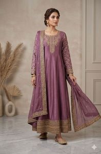 ชุดเดรสผ้าไหมคุณภาพสูงคอลเลคชั่นวันอีด - Product Image 3