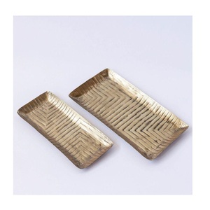 Bandeja Rectangular de Metal y Acero Inoxidable de Lujo para Servicio de Alimentos en Hoteles y Restaurantes, Bandeja Reciclable para Uso Doméstico - Product Image 1