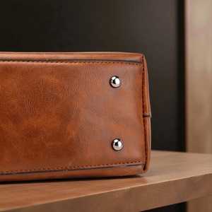 Grand sac fourre-tout décontracté rétro en cuir véritable avec fermeture éclair, imperméable, portable, sac à bandoulière et sac à main pour femme - Product Image 2