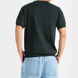เสื้อยืดแขนสั้นผู้ชาย คอโอ ทรงเรียบ สีพื้น ผ้าฝ้าย 100% สวมใส่สบายๆ แมทช์กับกางเกงยีนส์สีฟ้าอ่อน - Product Image 4