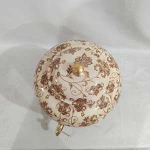 Matka de cobre con diseño floral y detalles dorados de Indian Export International - Product Image 4
