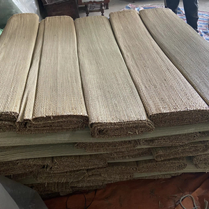 Manufacturer Direct Natural Seagrass Sedge Mat Handwoven Durable Eco Friendly Seagrass Sedge Mat Seagrass Sedge Mat Vietnam - Product Image 1