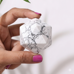 Cubo de whisky de piedra tallada en icosaedro de howlita blanca de alta calidad, piedra natural, cristal curativo de reiki, piedra preciosa. - Product Image 3