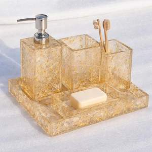 Nuevo juego de baño de resina epoxi de 4 piezas con acabado pulido, dispensador de jabón, soporte para cepillos de dientes y bandeja para tocador a un precio asequible. - Product Image 6