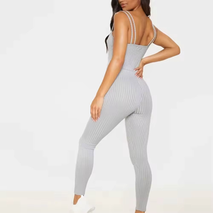 Mono de punto a rayas con tirantes finos y cintura alta para mujer, ajuste ceñido, ideal para primavera y verano - Product Image 3