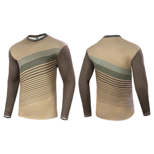 Jersey de Ciclismo con Forma Personalizada |   Ajuste ergonómico de precisión para pilotos profesionales |   Calidad de Exportación Global - Product Image 2