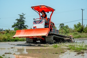 HOGICO HG-220DU Cuchilla Topadora Hidráulica Delantera para Tractor, Acero Inoxidable, para Empujar Tierra y Limpiar Terrenos Agrícolas, 205 kg - Product Image 6