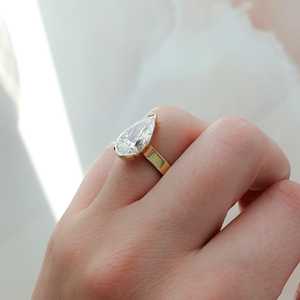 Anillos de compromiso de diamantes de 4 quilates con media engaste, corte pera, solitario de laboratorio, estilo cigarro, lágrima de aniversario, bandas de 3.5mm, oro macizo de 14K y 18K - Product Image 4