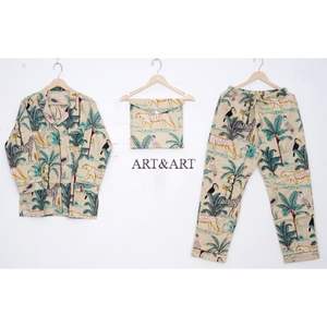 Conjunto de Pijama de Algodón con Estampado Floral para Mujer, Diseño Nuevo y Más Vendido, Disponible en Diferentes Tallas, de la India - Product Image 1